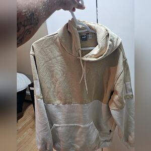 Cream puma pullover